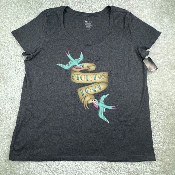 Torrid Grey Fight For Love Scoop Tee T-Shirt 2X NEW - Picture 1 of 7
